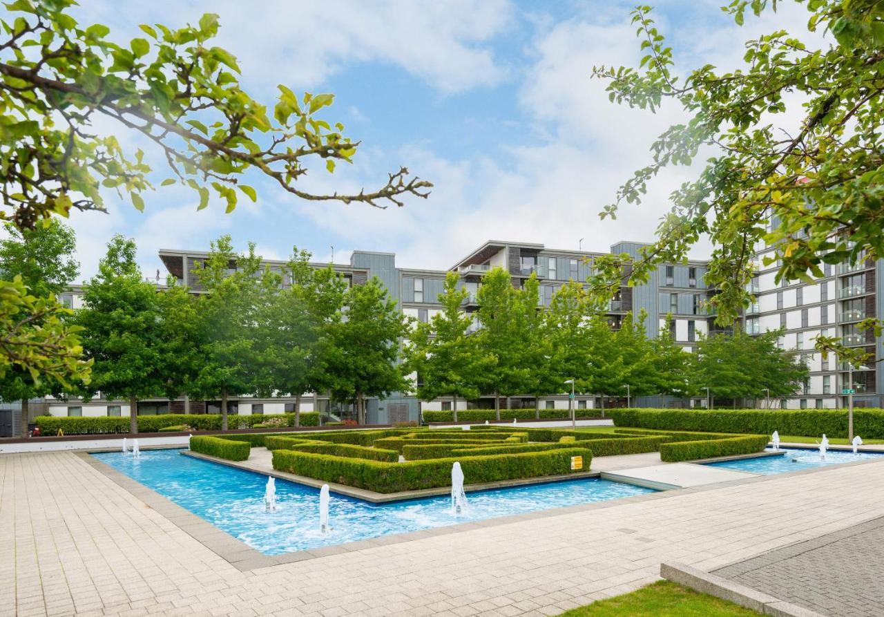 The Vizion Serviced Apartments From Pincott Properties - Free Parking, Private Balcony, And Wifi Milton Keynes Buitenkant foto