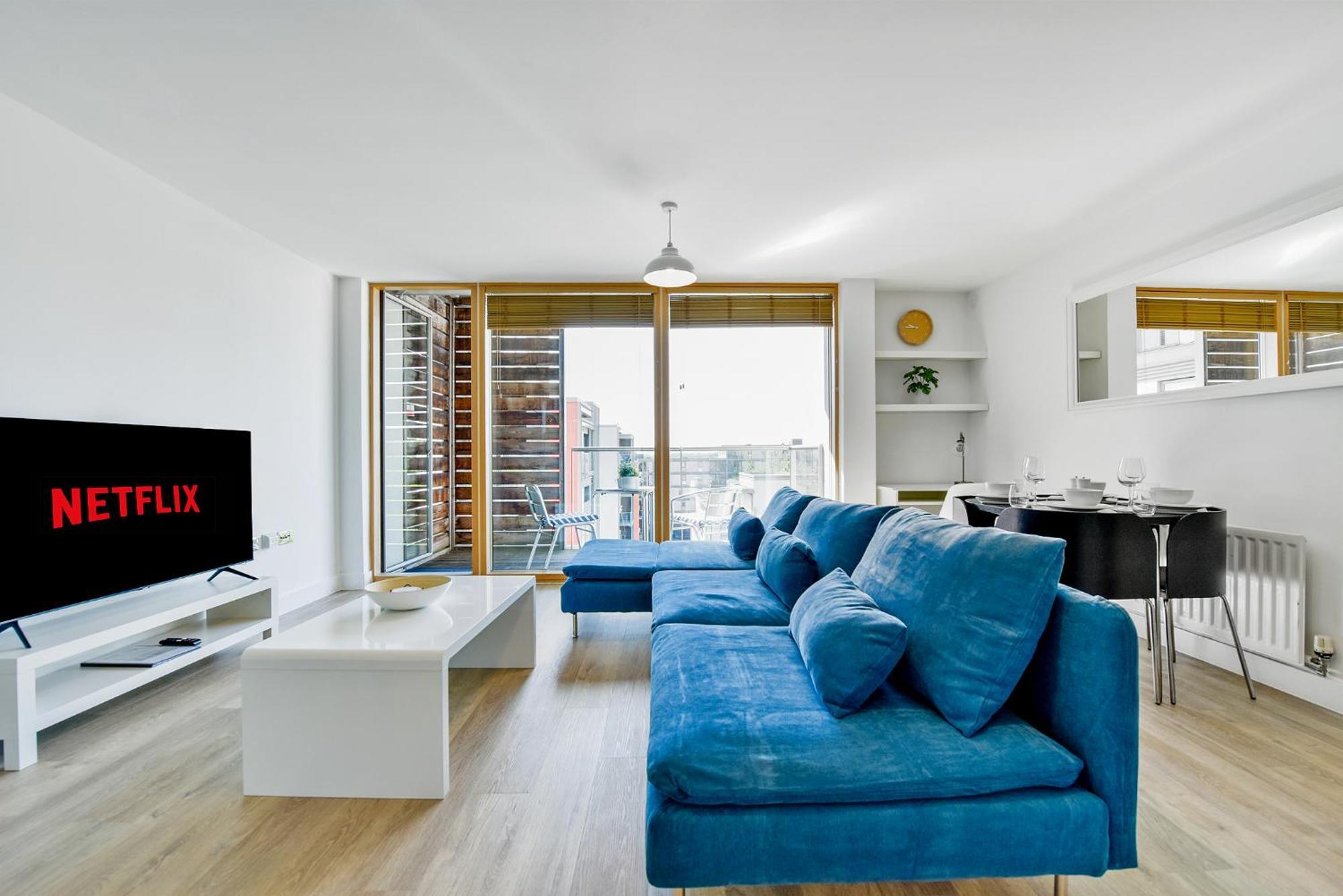 The Vizion Serviced Apartments From Pincott Properties - Free Parking, Private Balcony, And Wifi Milton Keynes Buitenkant foto