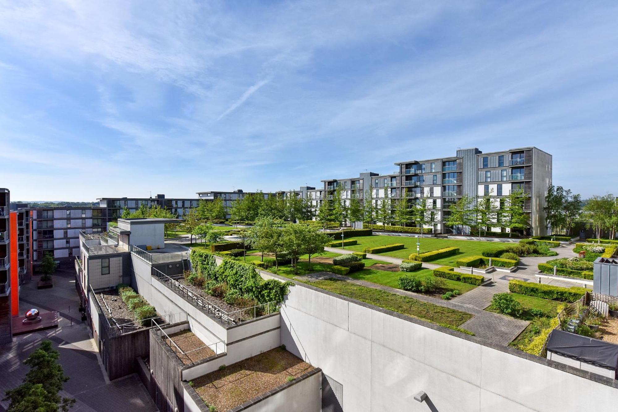 The Vizion Serviced Apartments From Pincott Properties - Free Parking, Private Balcony, And Wifi Milton Keynes Buitenkant foto
