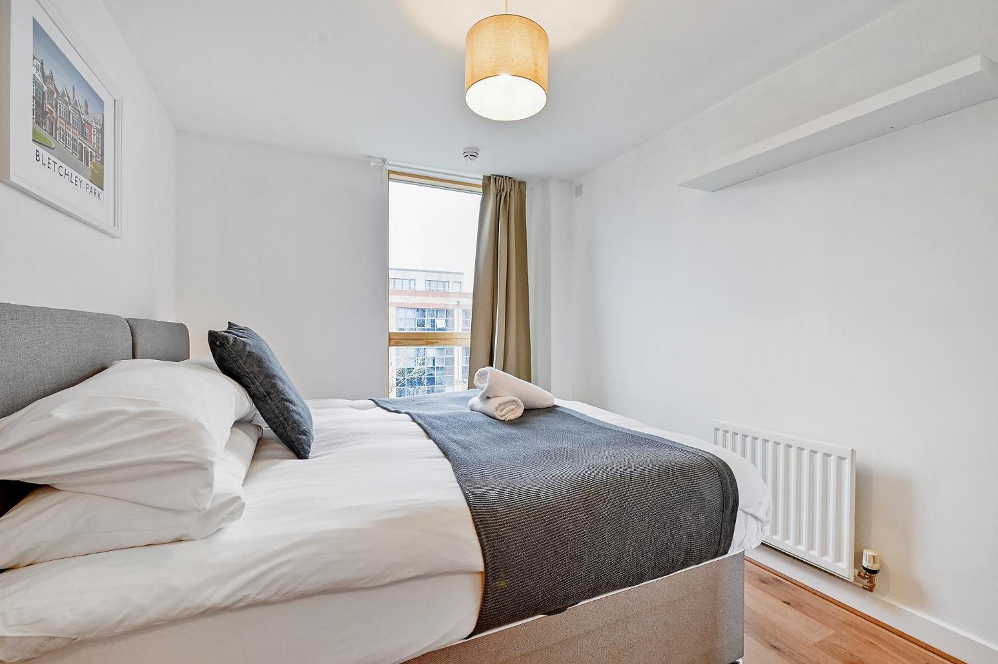 The Vizion Serviced Apartments From Pincott Properties - Free Parking, Private Balcony, And Wifi Milton Keynes Buitenkant foto